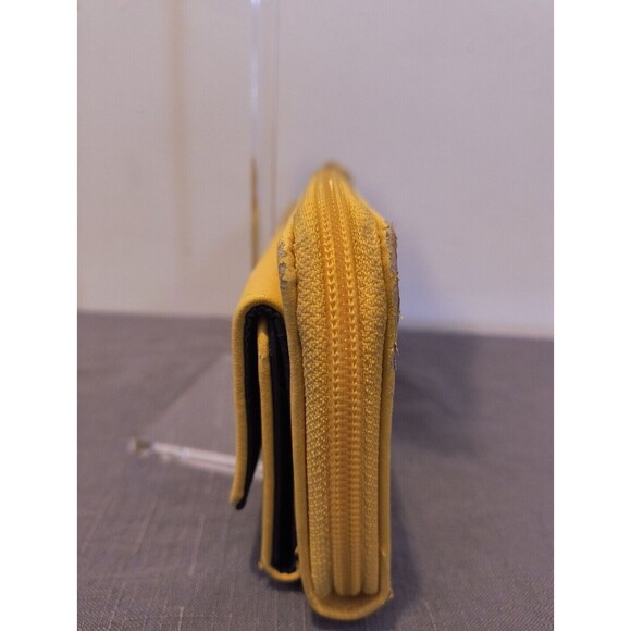 Nautica Womens Wallet Yellow Blue Credit Card ID Holder Zippered - Picture 4 of 9